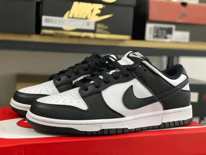 Dunk Low Panda