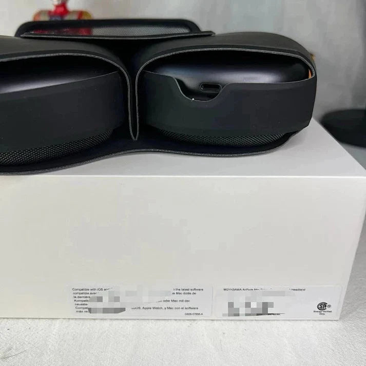 AirPods Pro Max